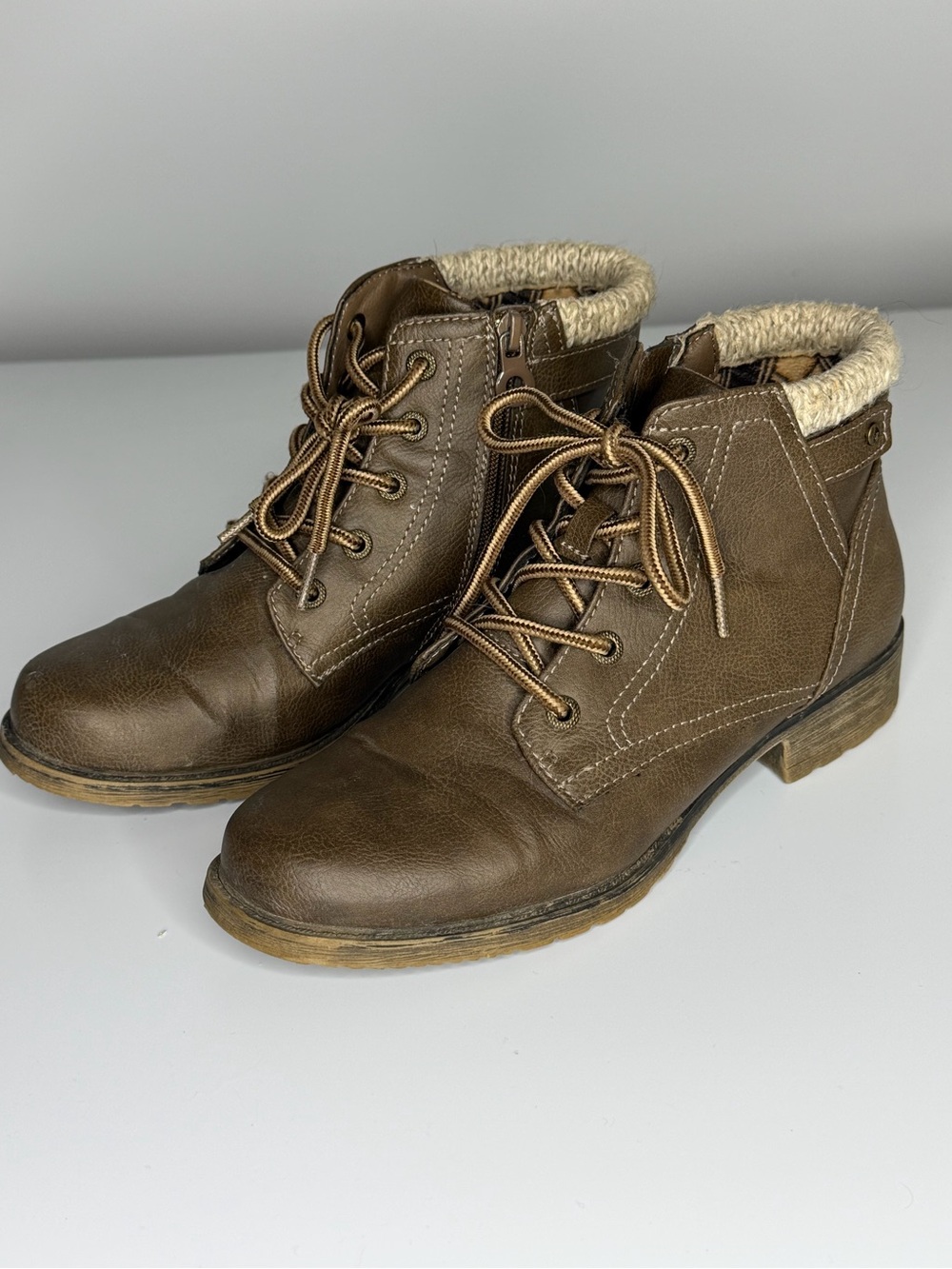 Sporto Women's Leslie 2 Water Resistant Boot Sz 8M